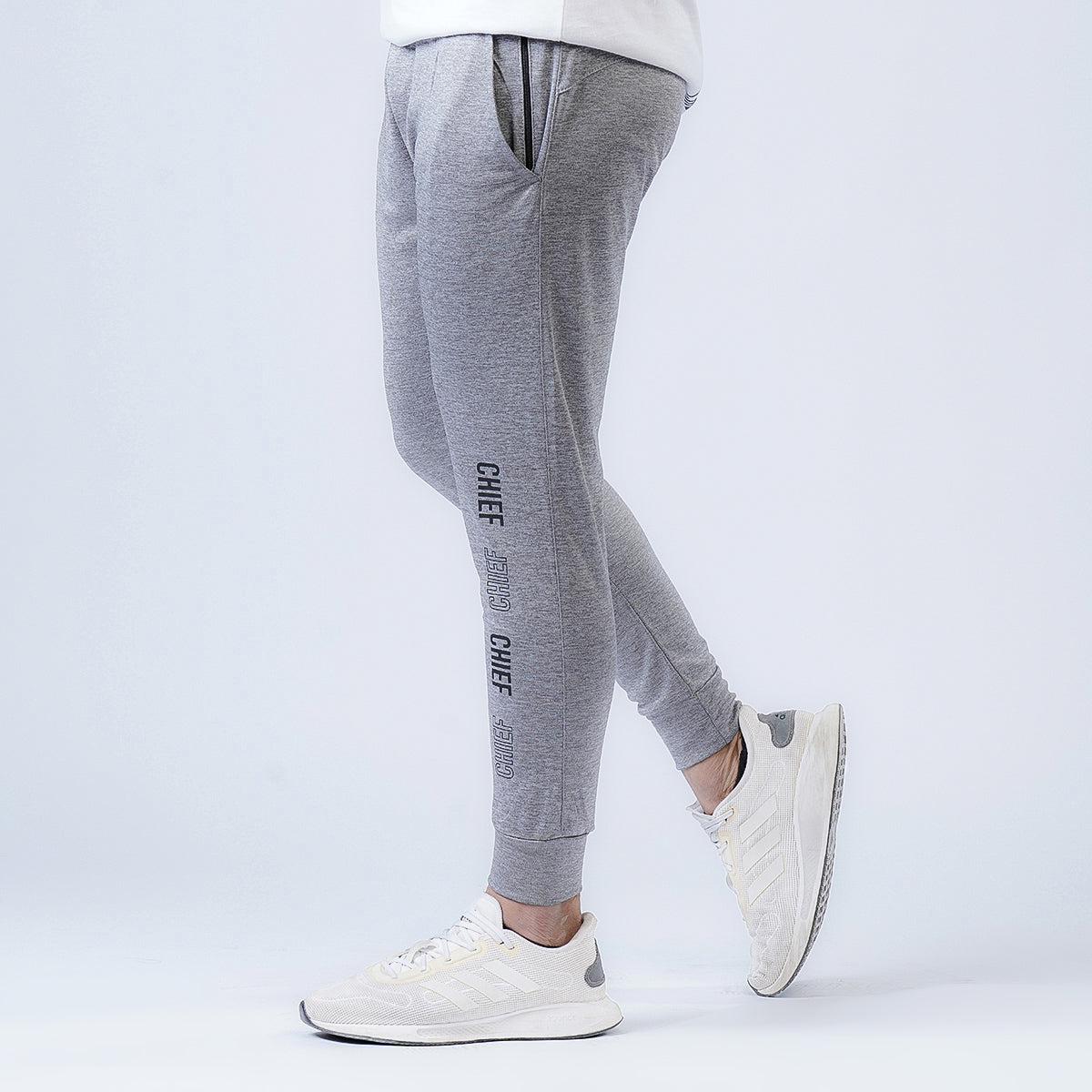 Trousers - Men