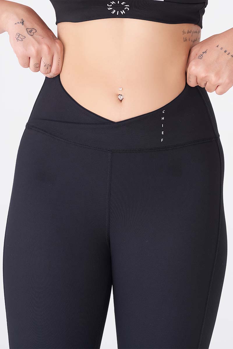 Sleek Black Sports Legging