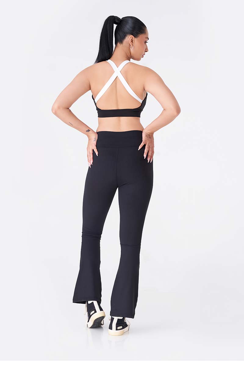 Sleek Black Sports Legging