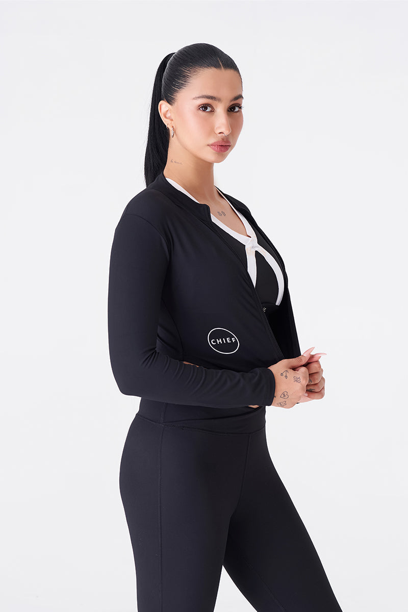 Black Full Sleeves Zipper Top for a Sleek Gym Look