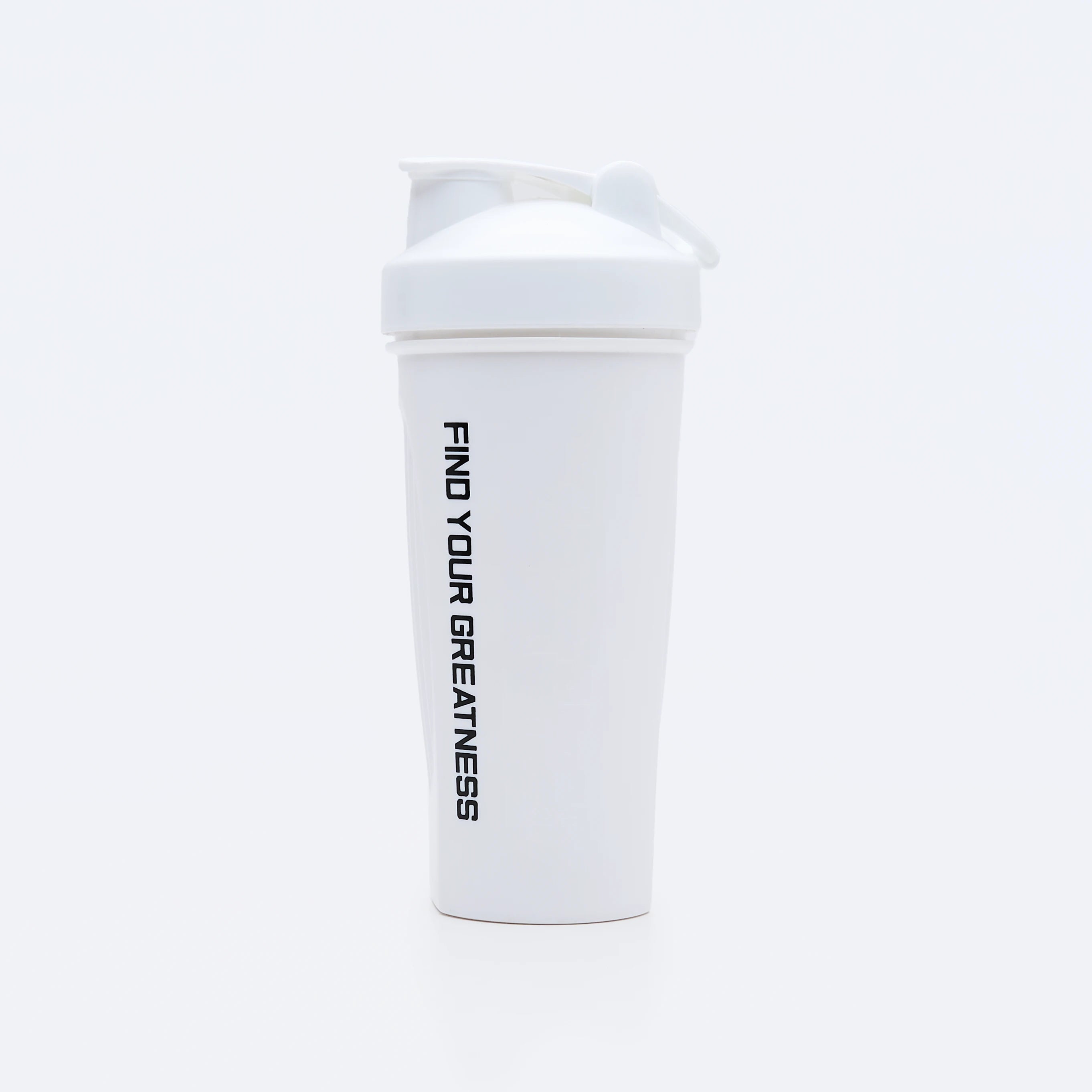 Chief Essential Shaker White