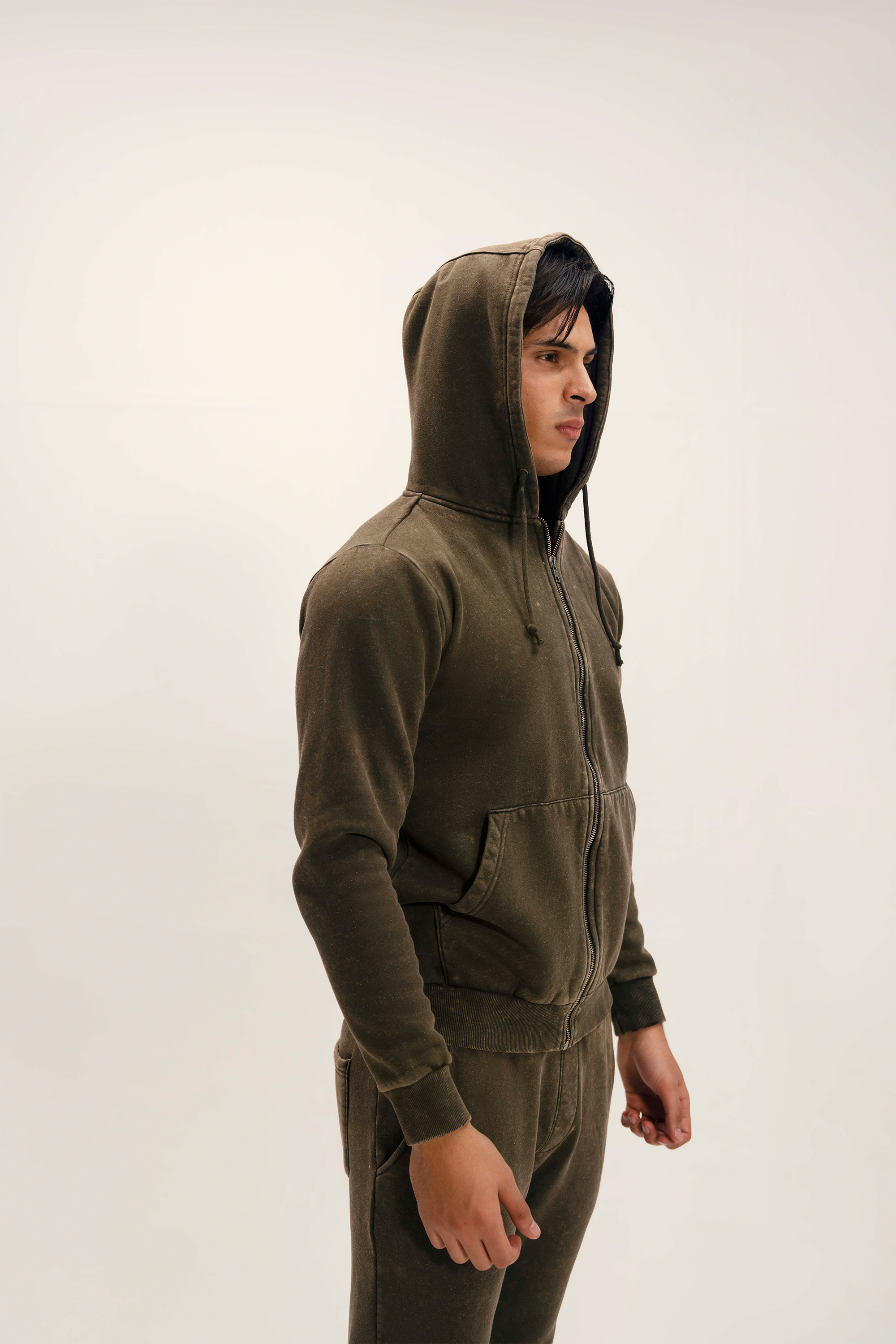 Unisex hoodies & trousers