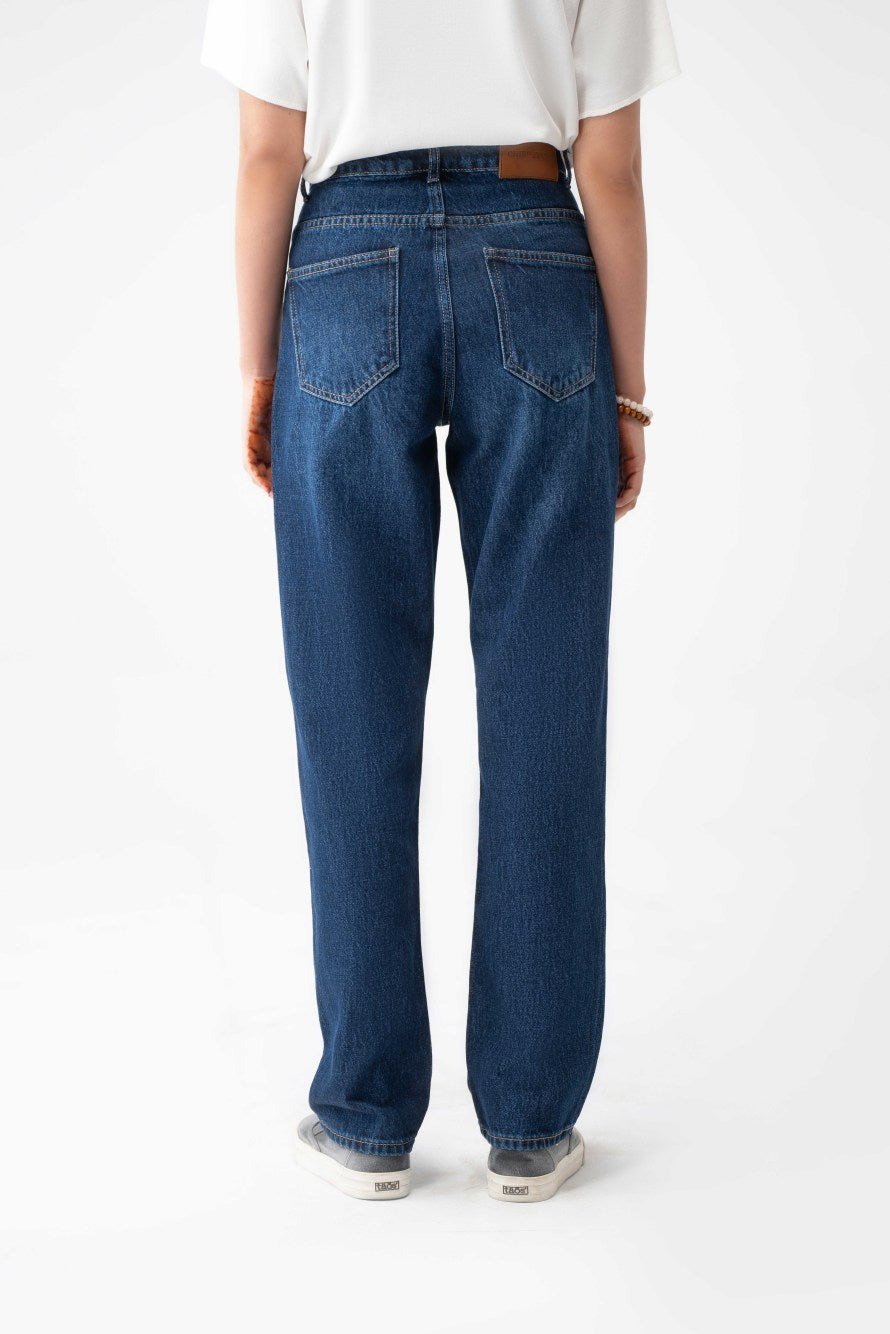 Straight Leg Denim Jeans – Women