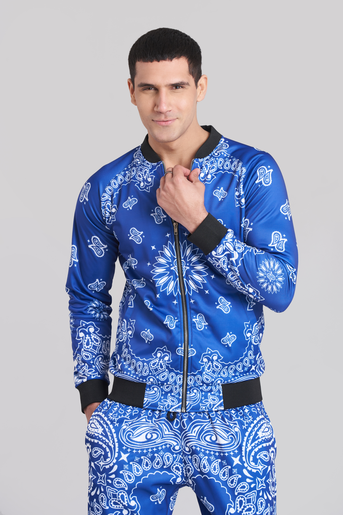 Modern Stylish Pattern Men TrackSuit
