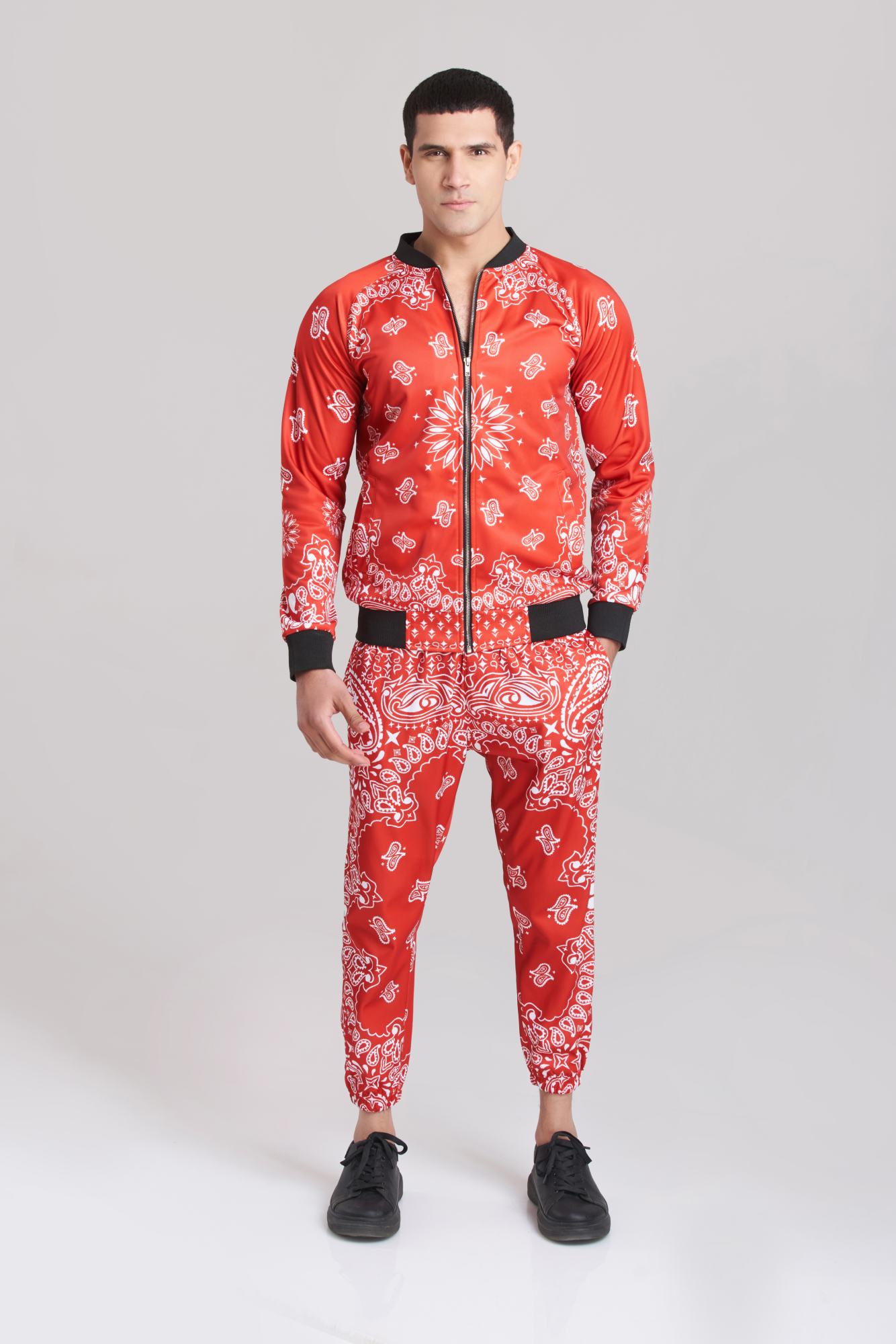 Modern Stylish Pattern Men TrackSuit