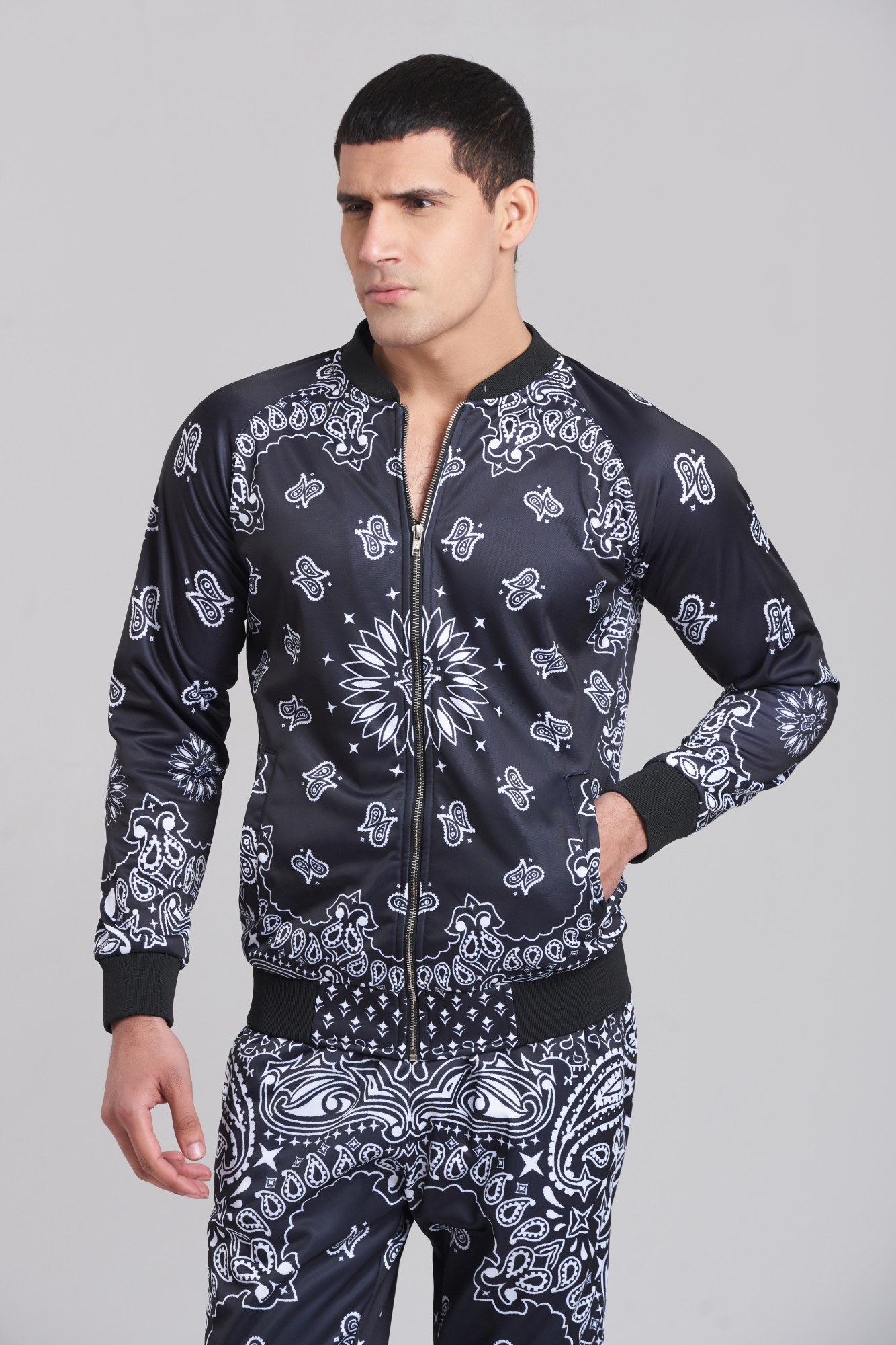 Modern Stylish Pattern Men TrackSuit