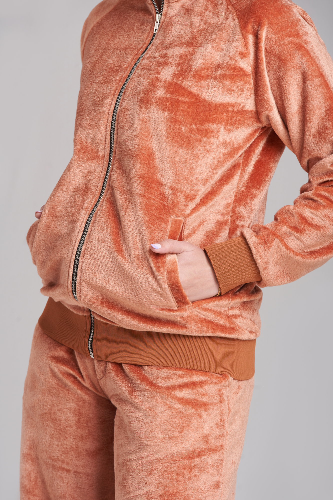 Velour Velvet Tracksuit - Women