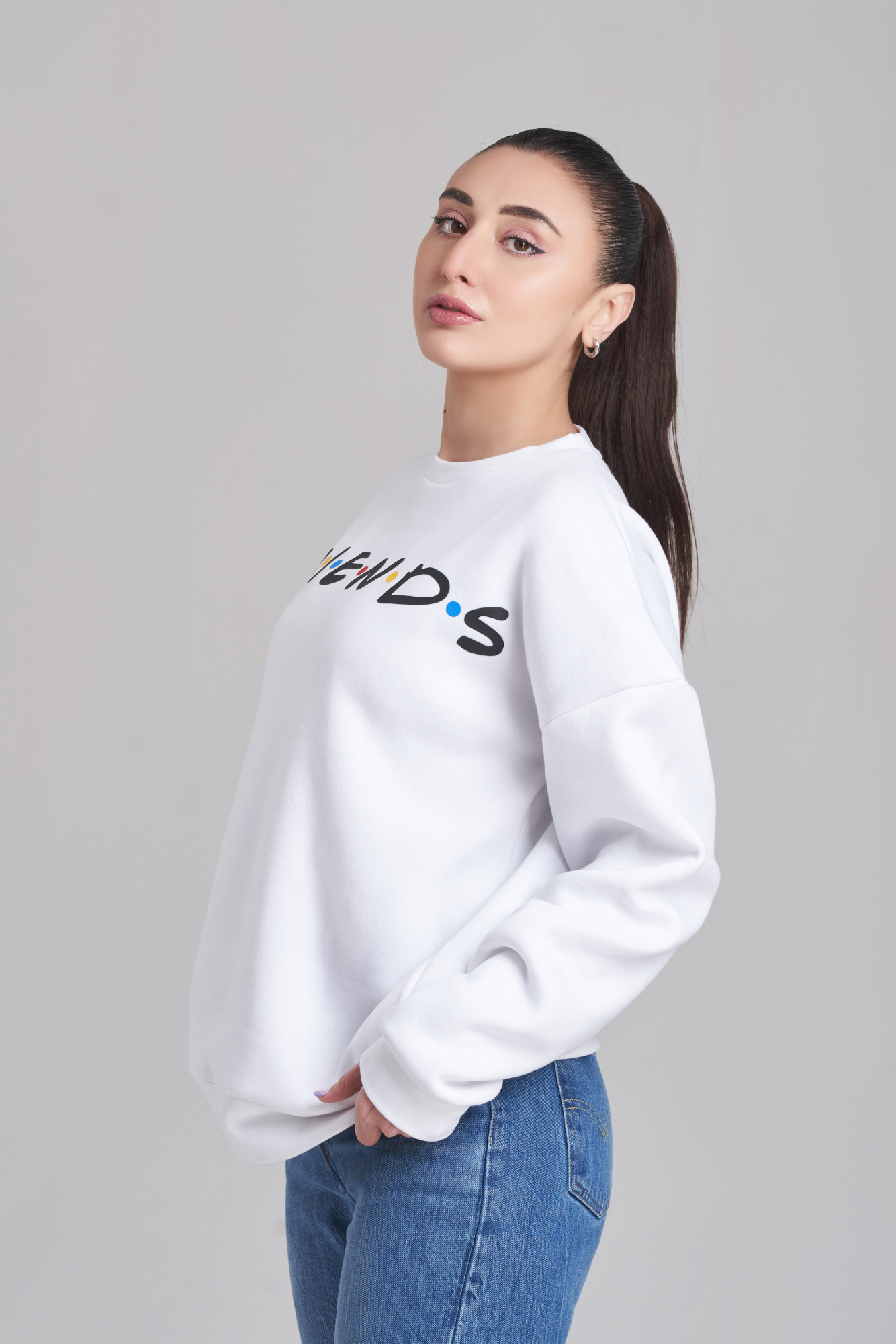 Friends Oversized Sweatshirt - Women