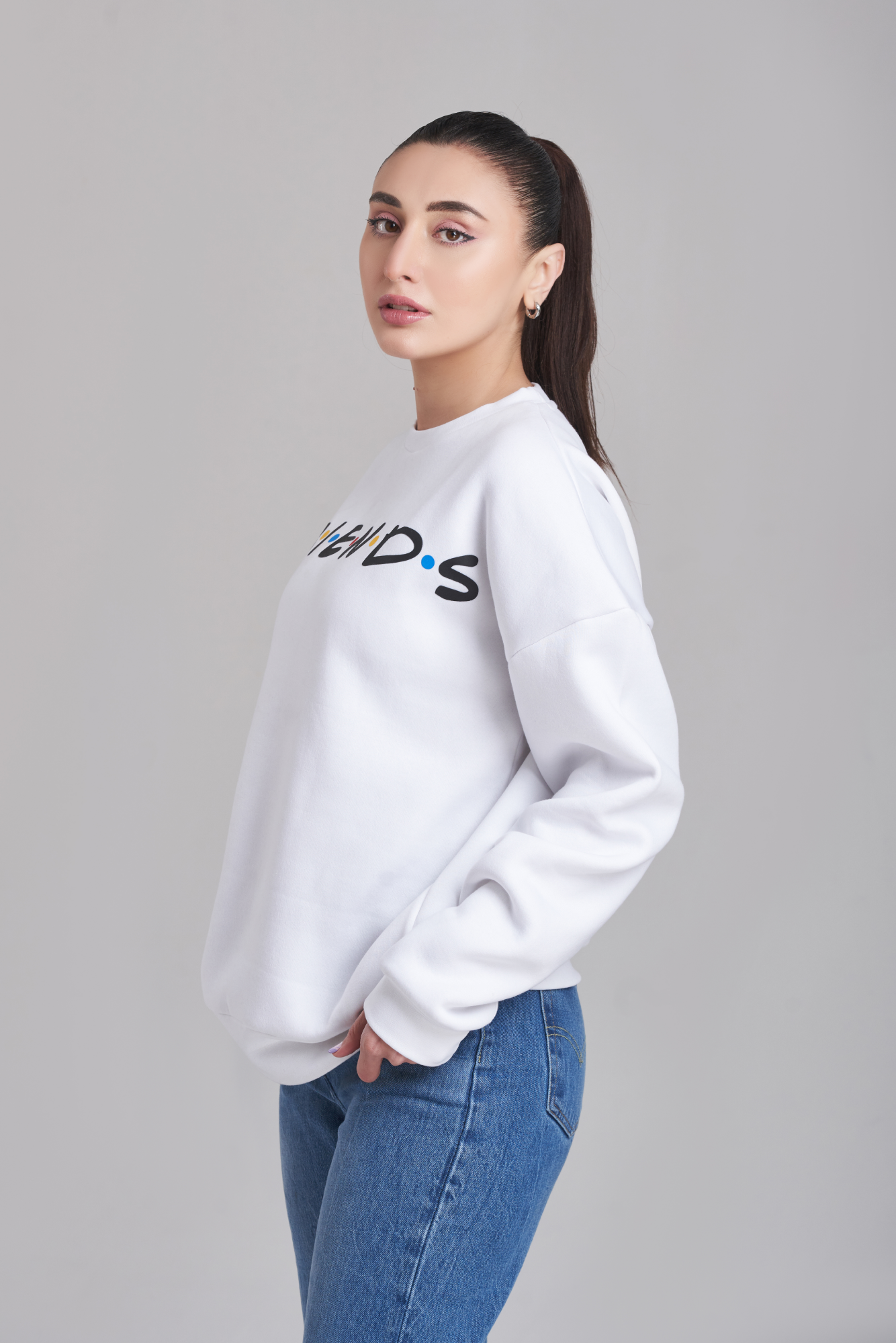 Friends Oversized Sweatshirt - Women