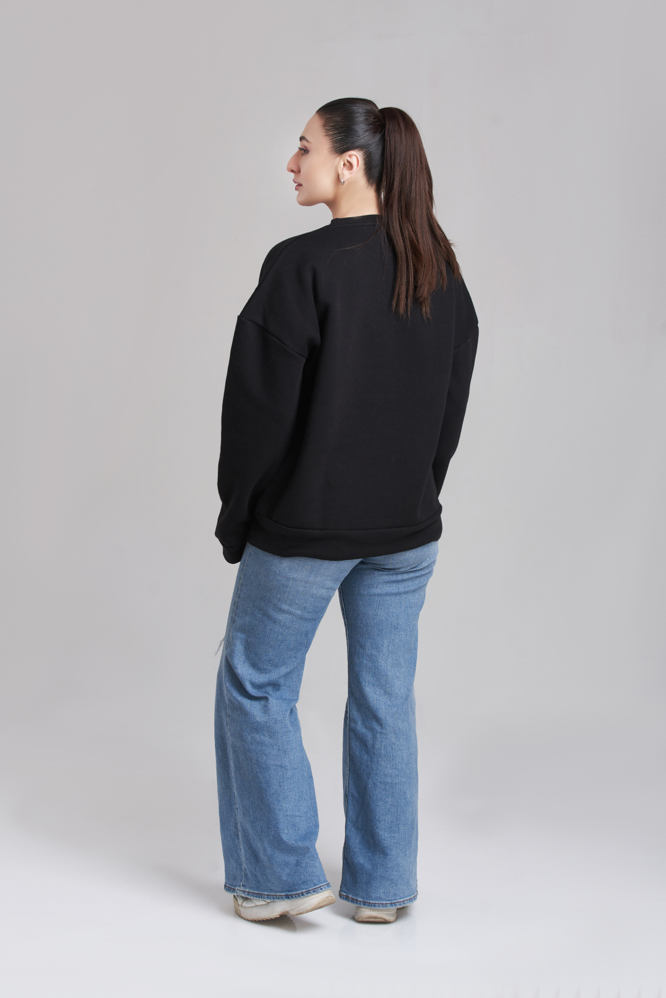Friends Oversized Sweatshirt - Women