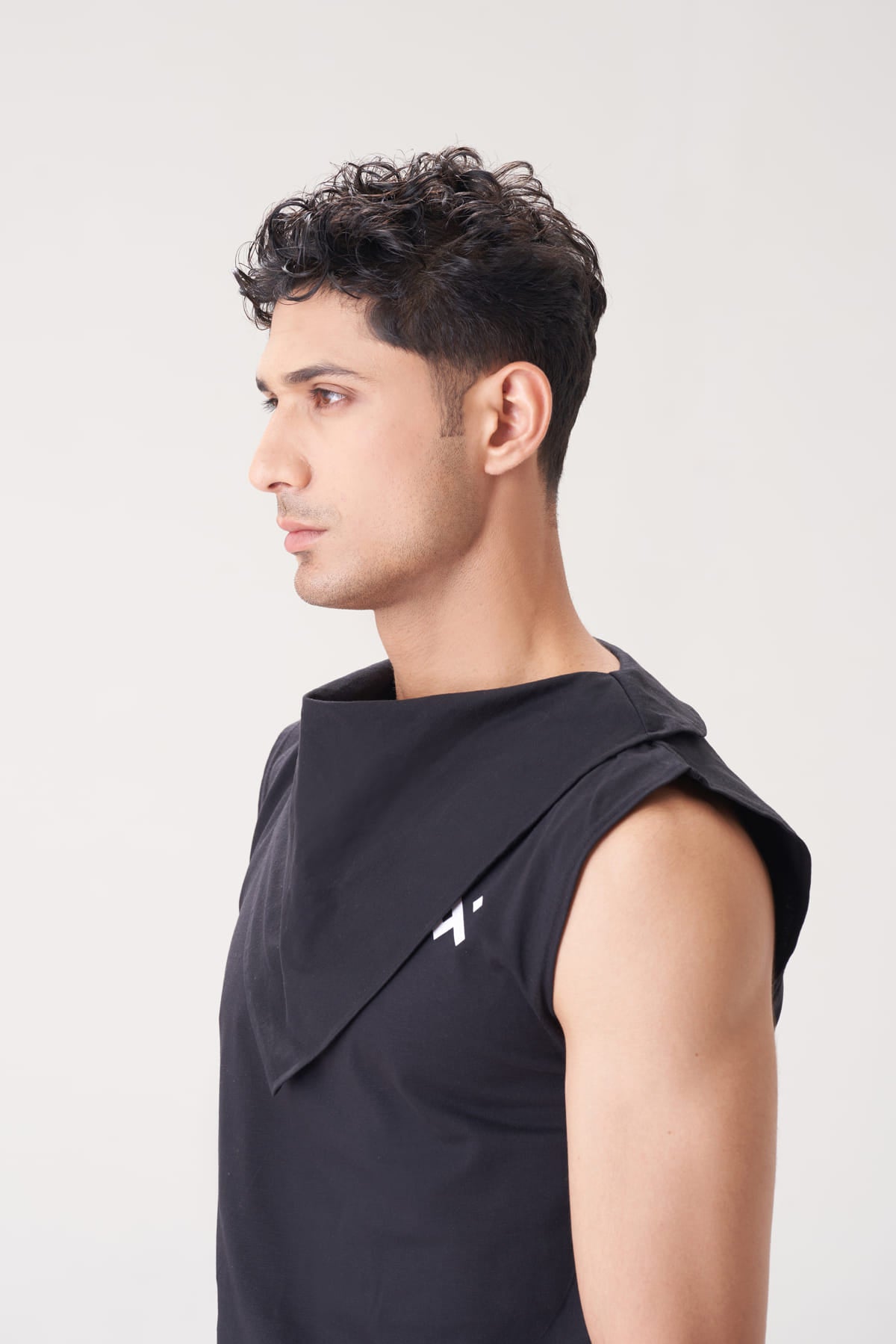 Dropline Tee