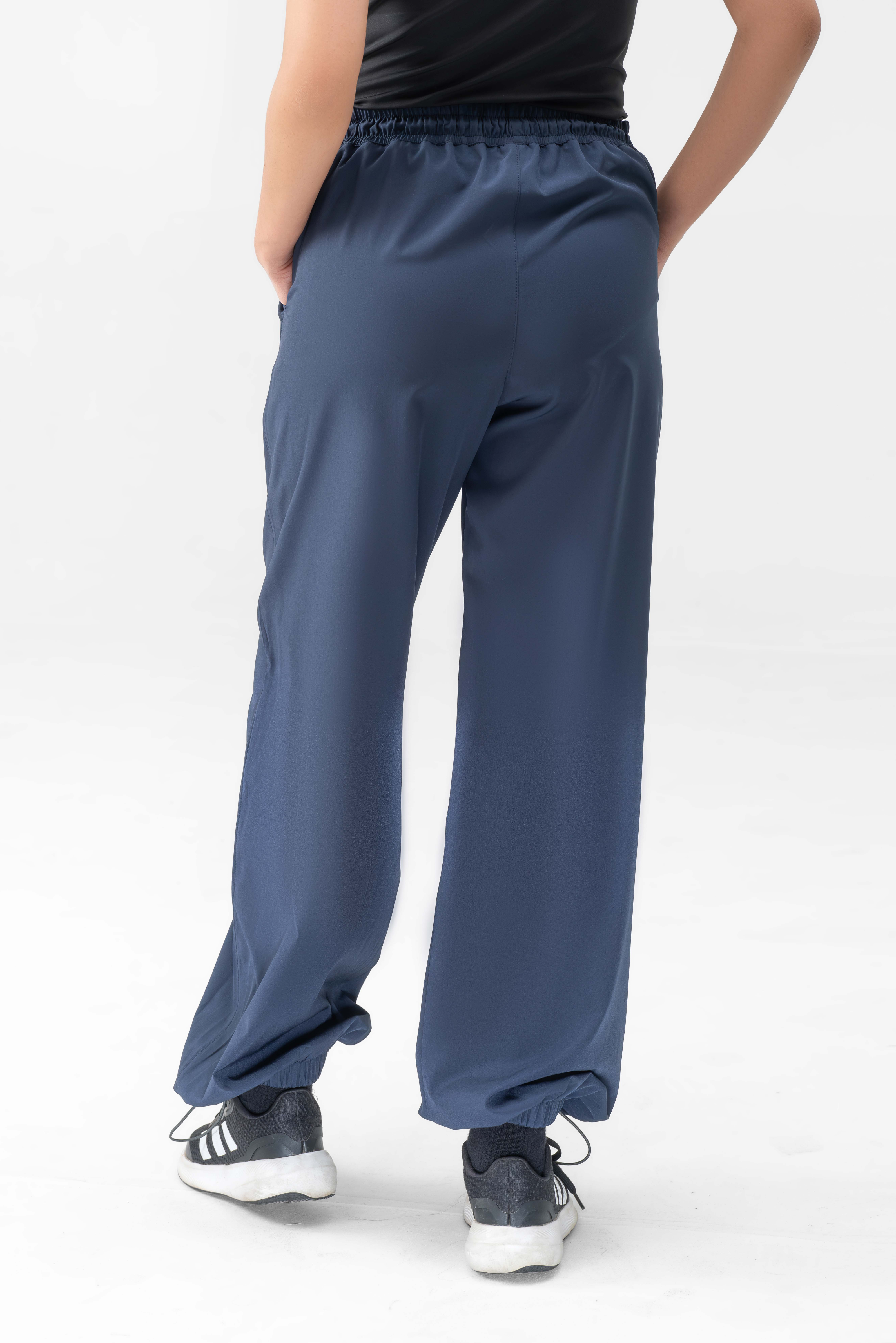 Women's Pleated Sweatpant