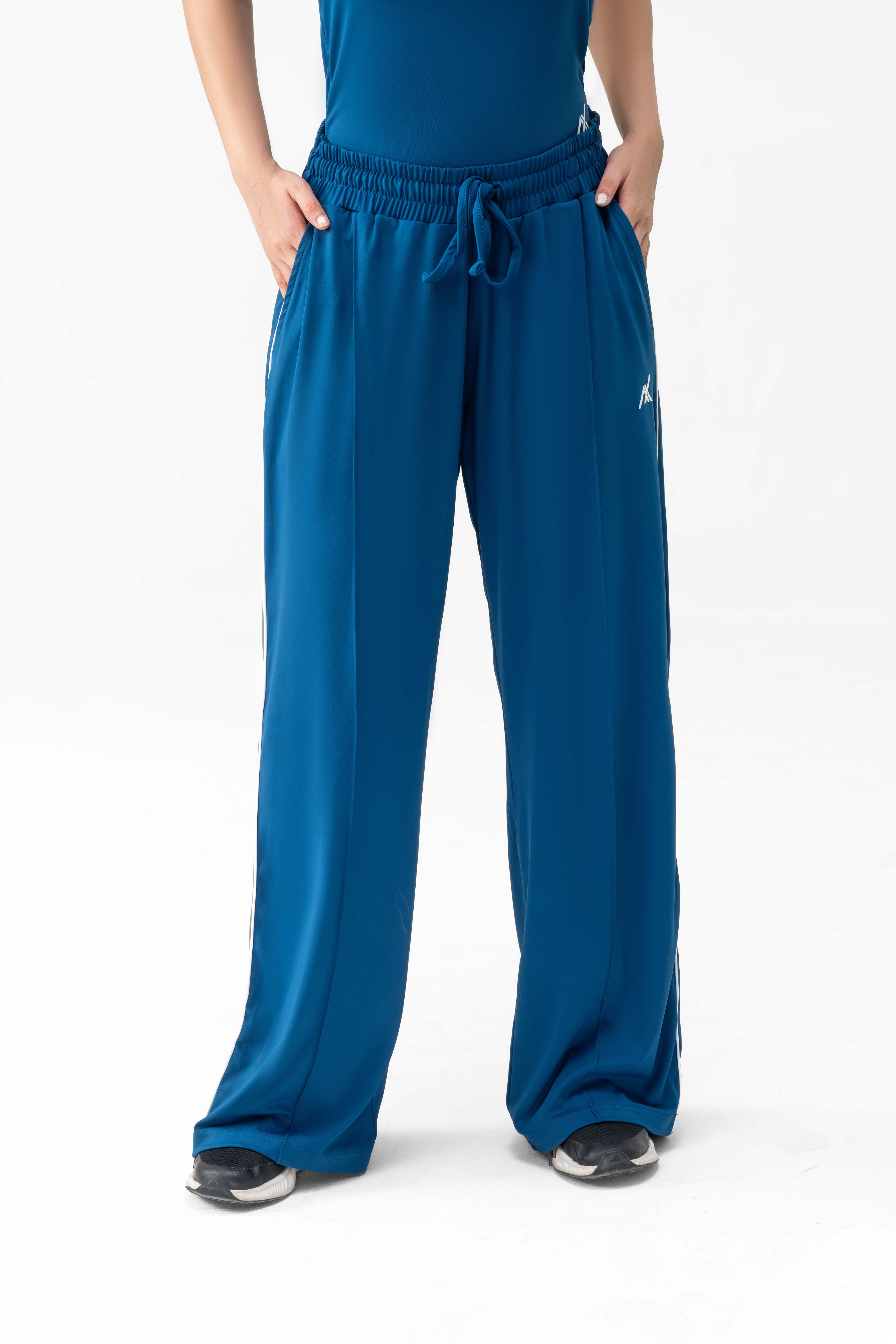 Women's Wide Leg Trouser
