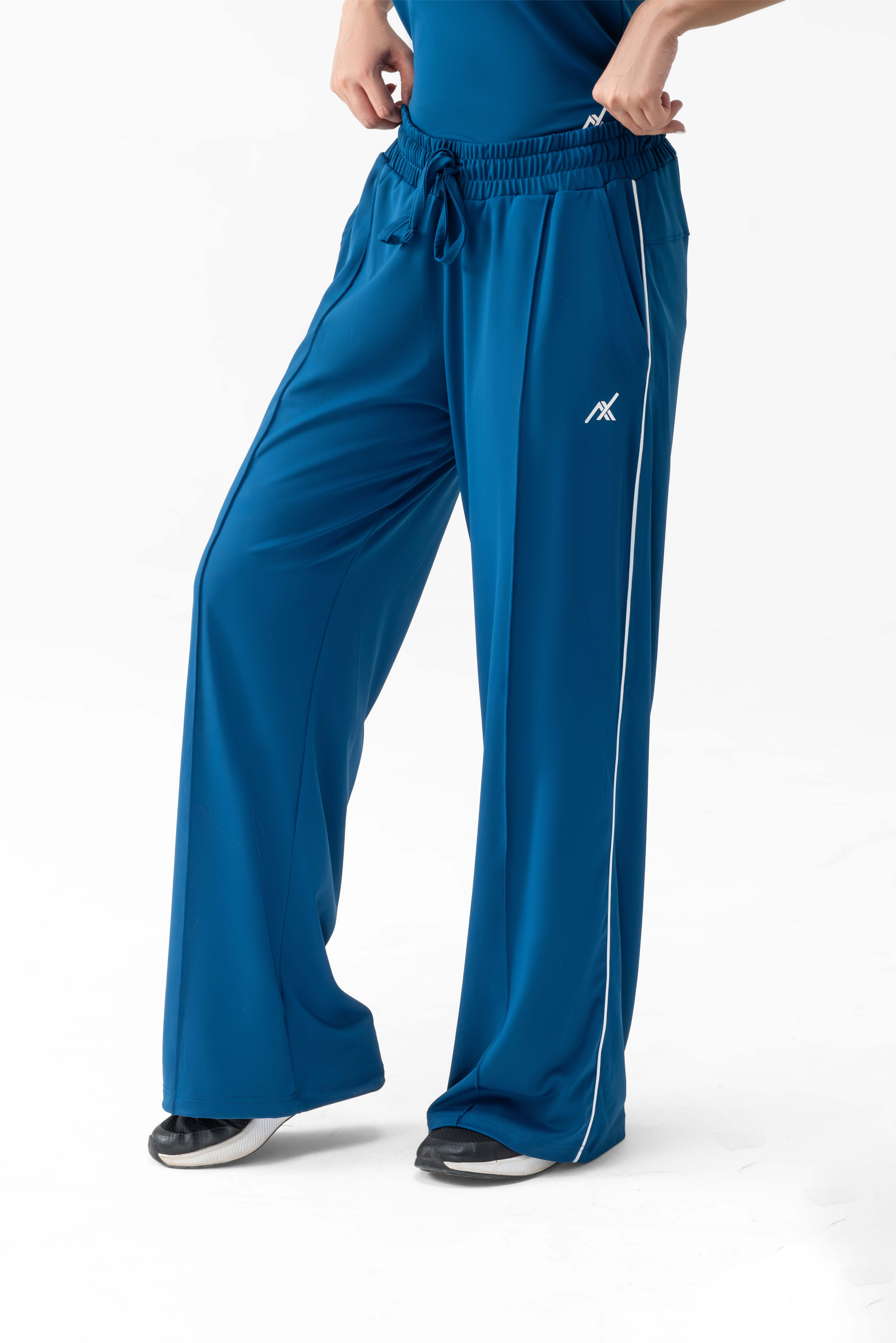 Women's Wide Leg Trouser