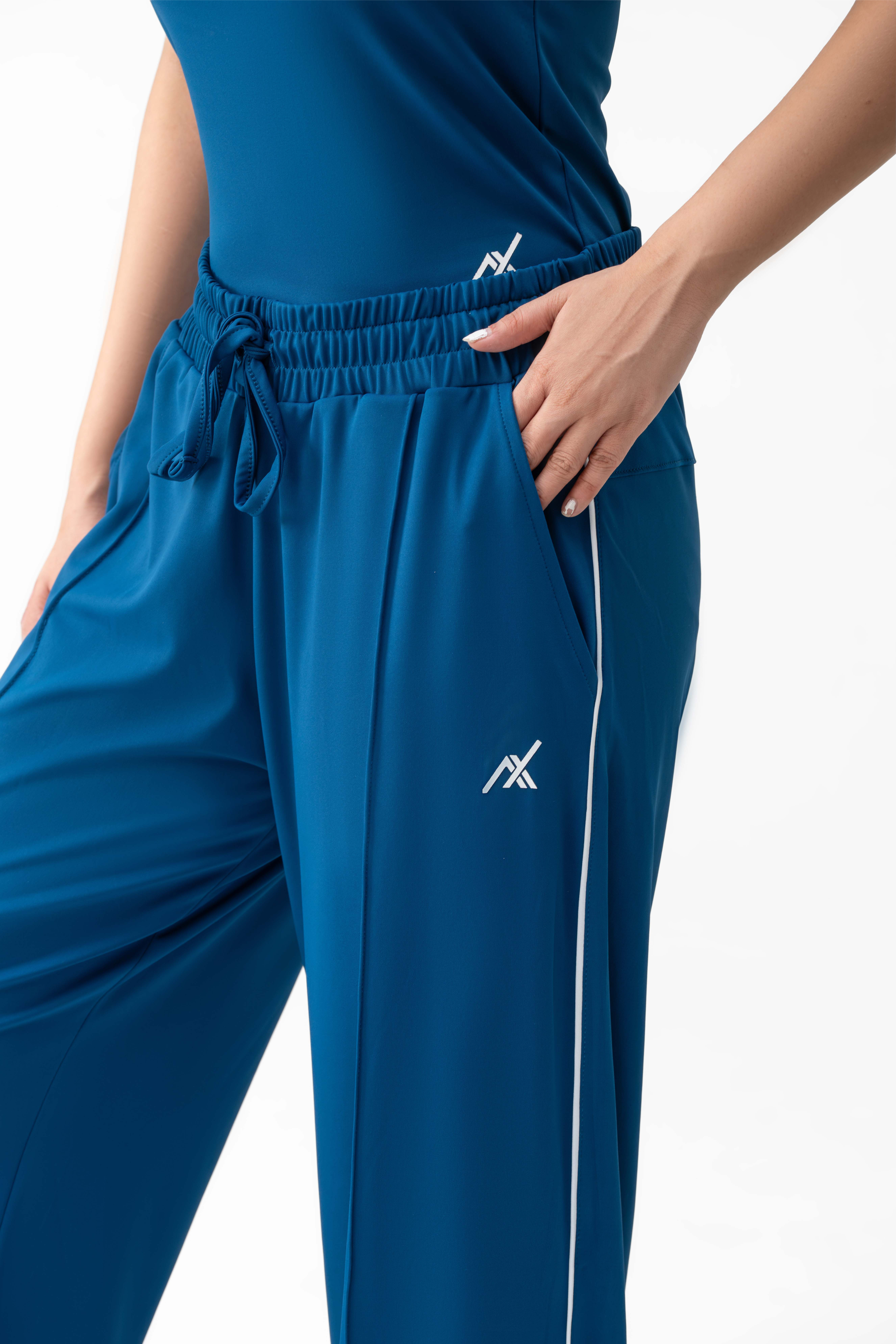 Women's Wide Leg Trouser