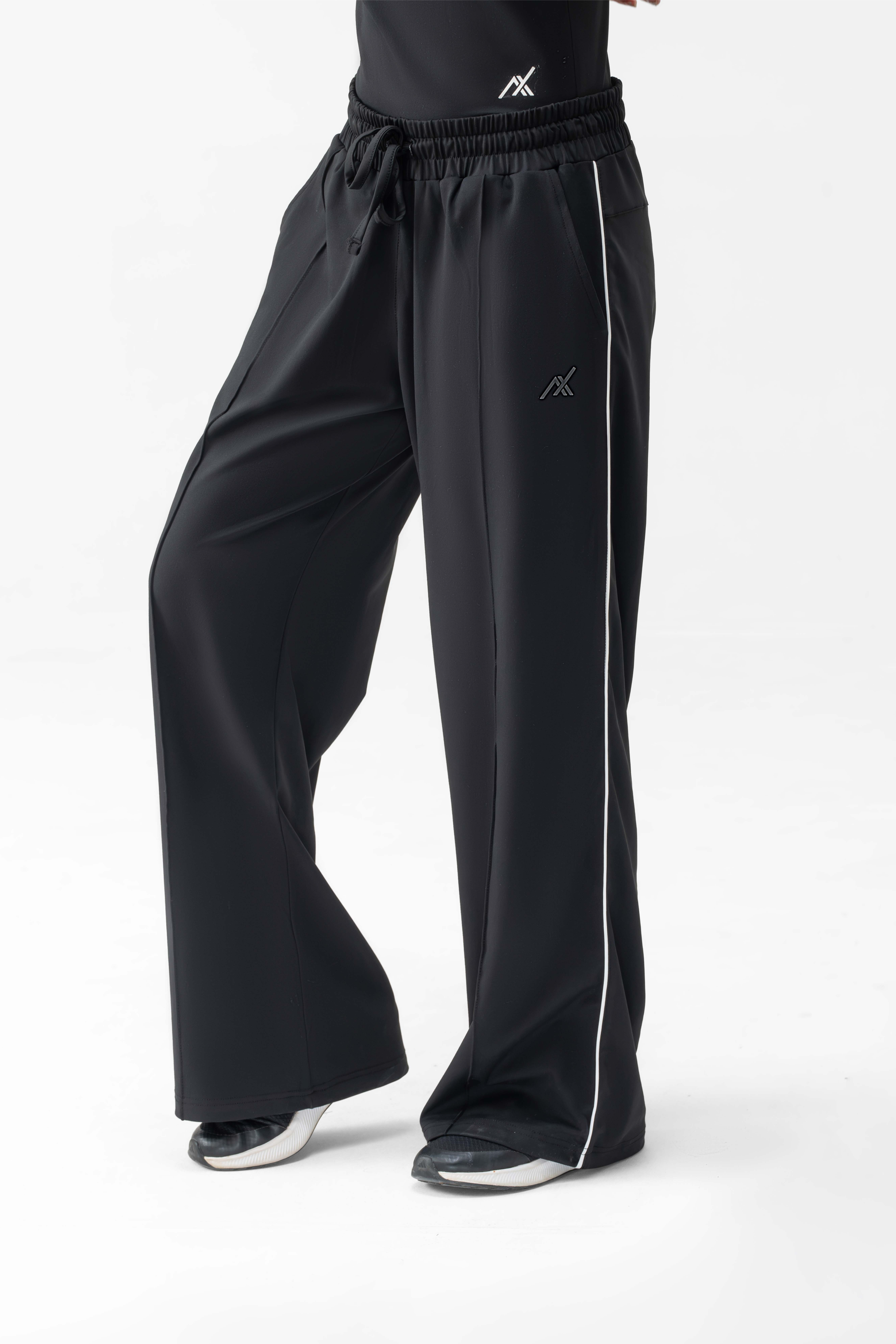Women's Wide Leg Trouser