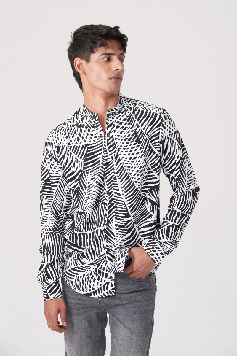 White And Black Men's Fusion Style Casual Shirt
