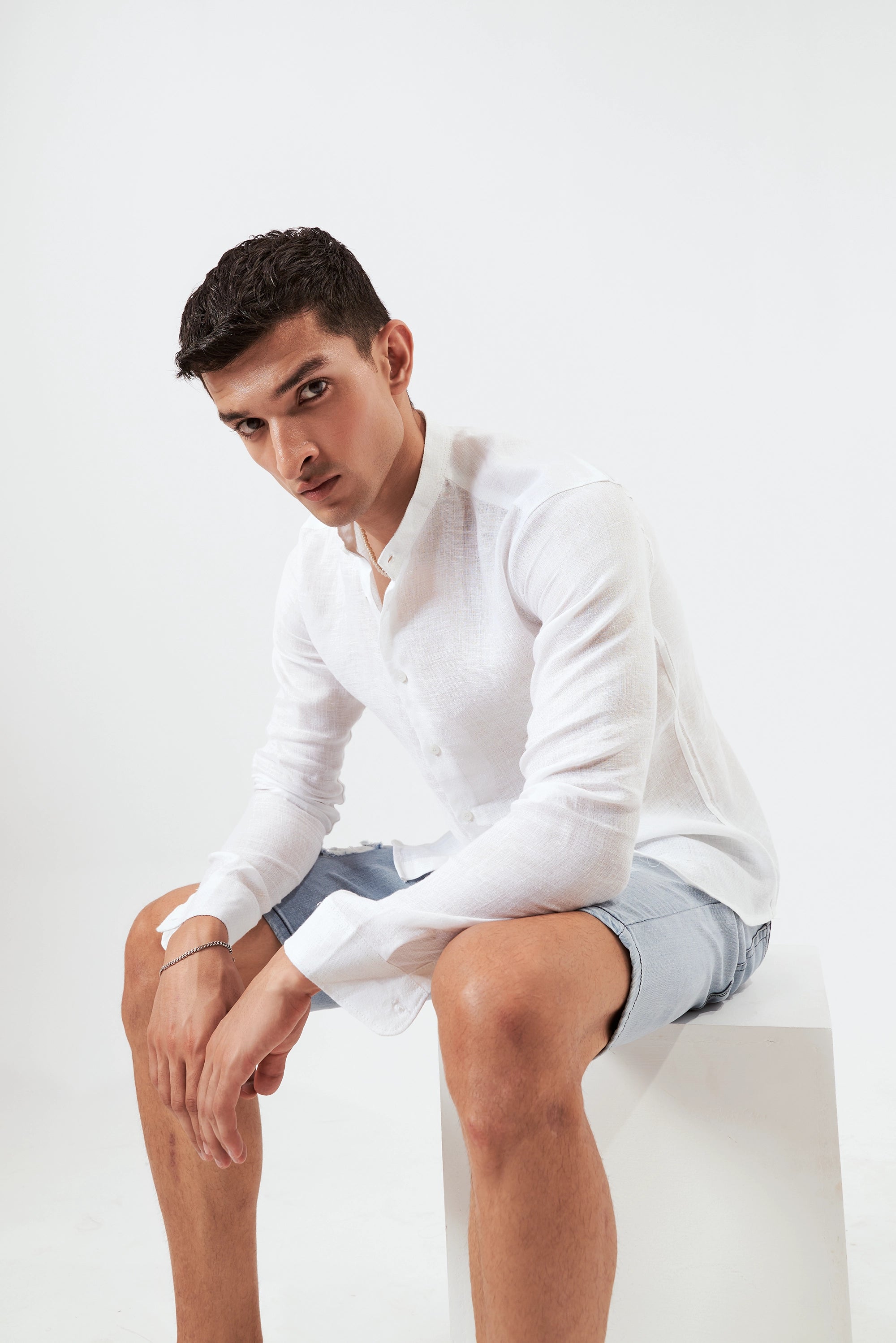 Men's Textured Button-Up Shirt White