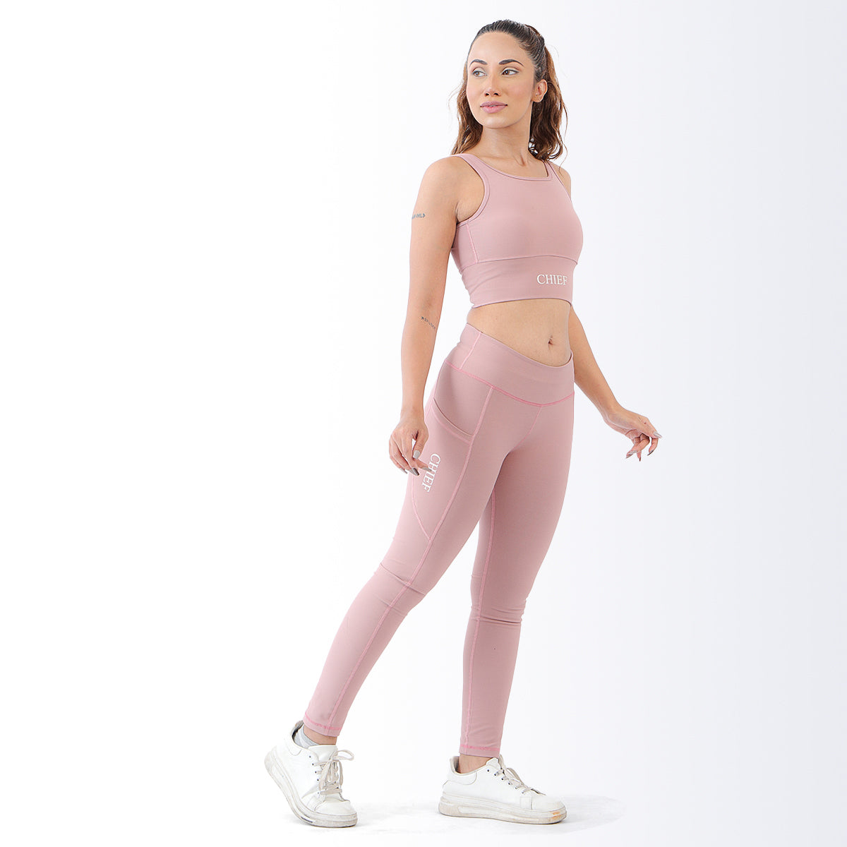 Enhance Sports Bra & Leggings Pink