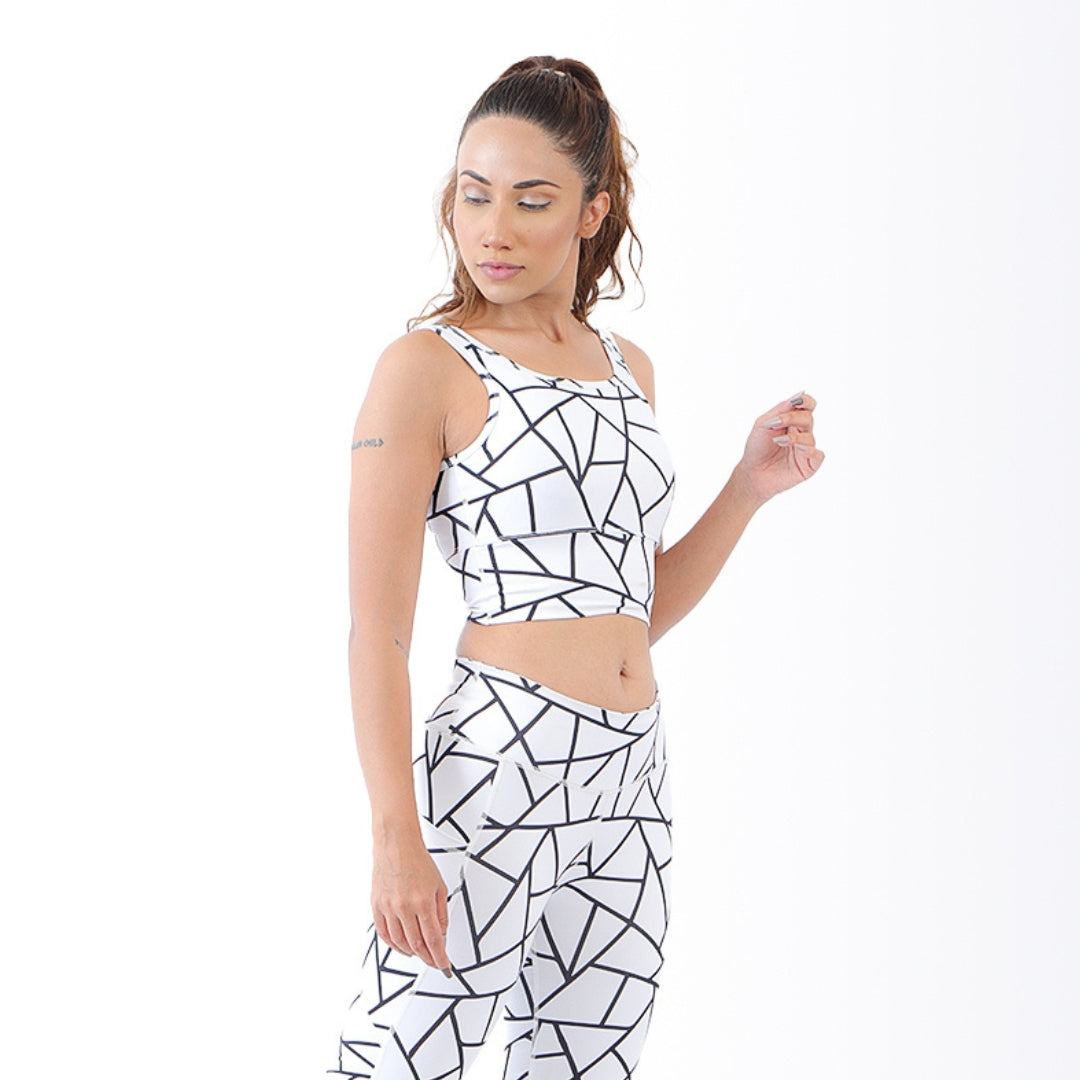 ENHANCE LINEAR SPORTS BRA