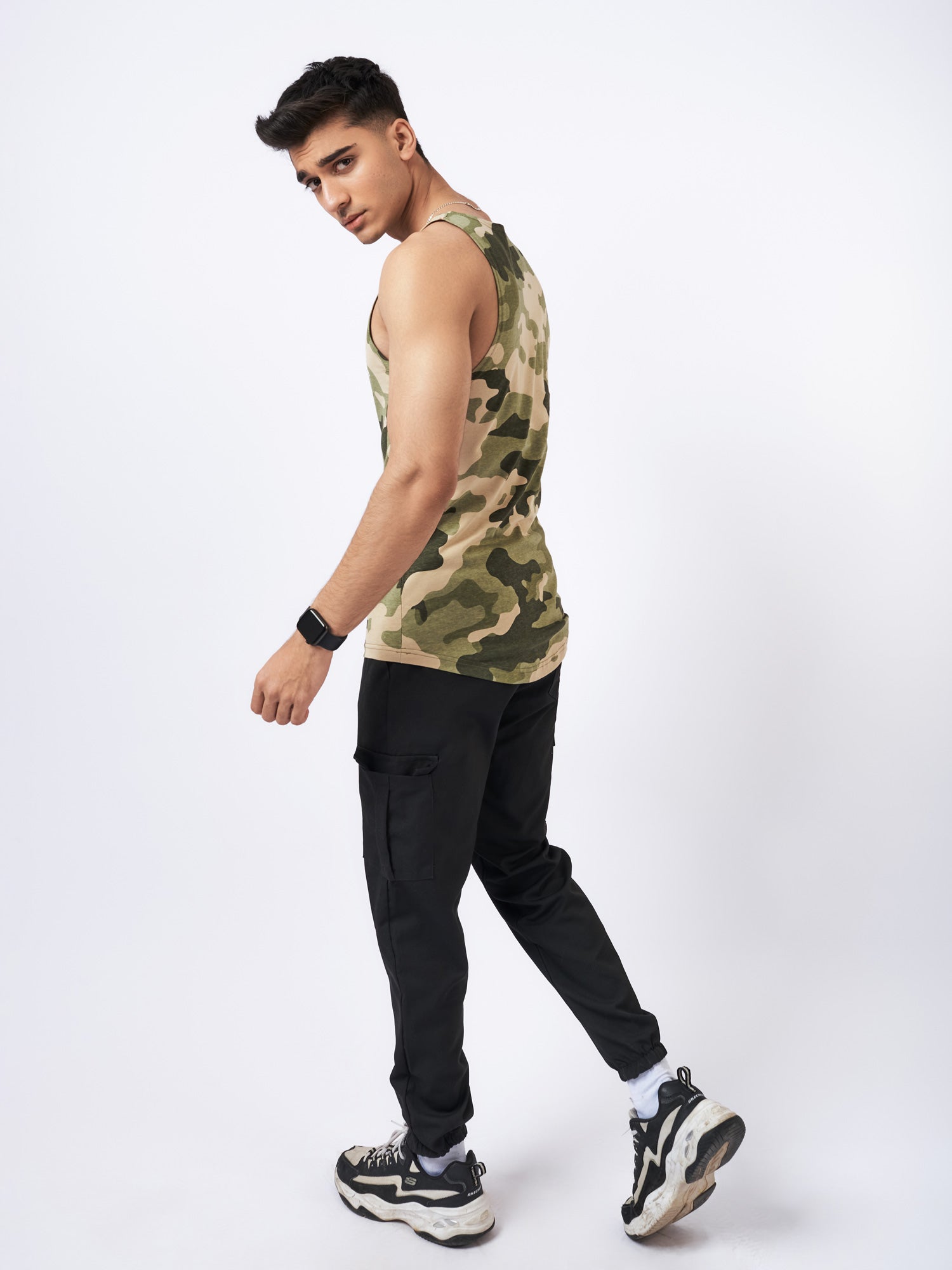 Mens' Camo Graphic Vest Green