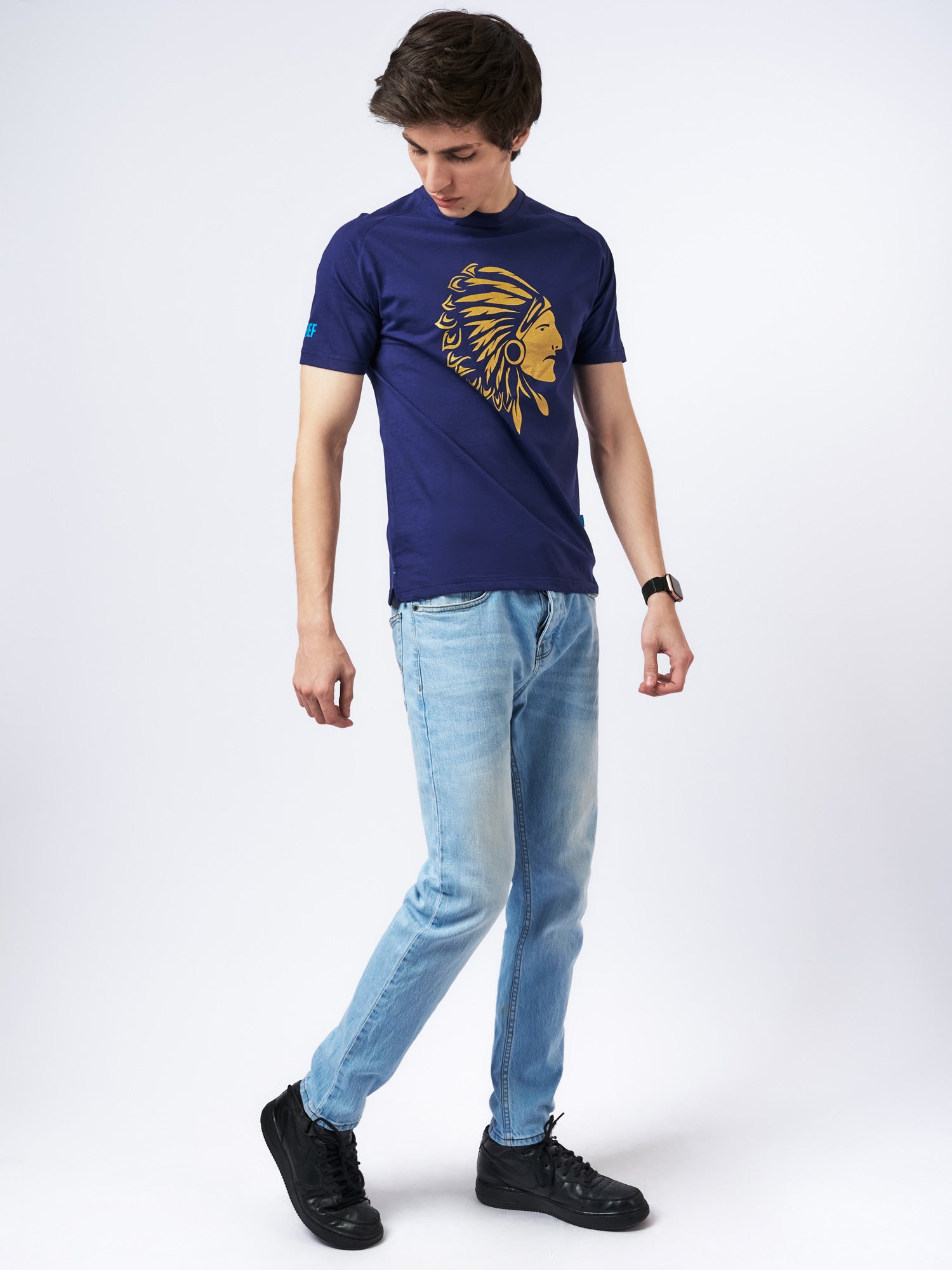 Men's Embossed Graphic T-Shirt Blue
