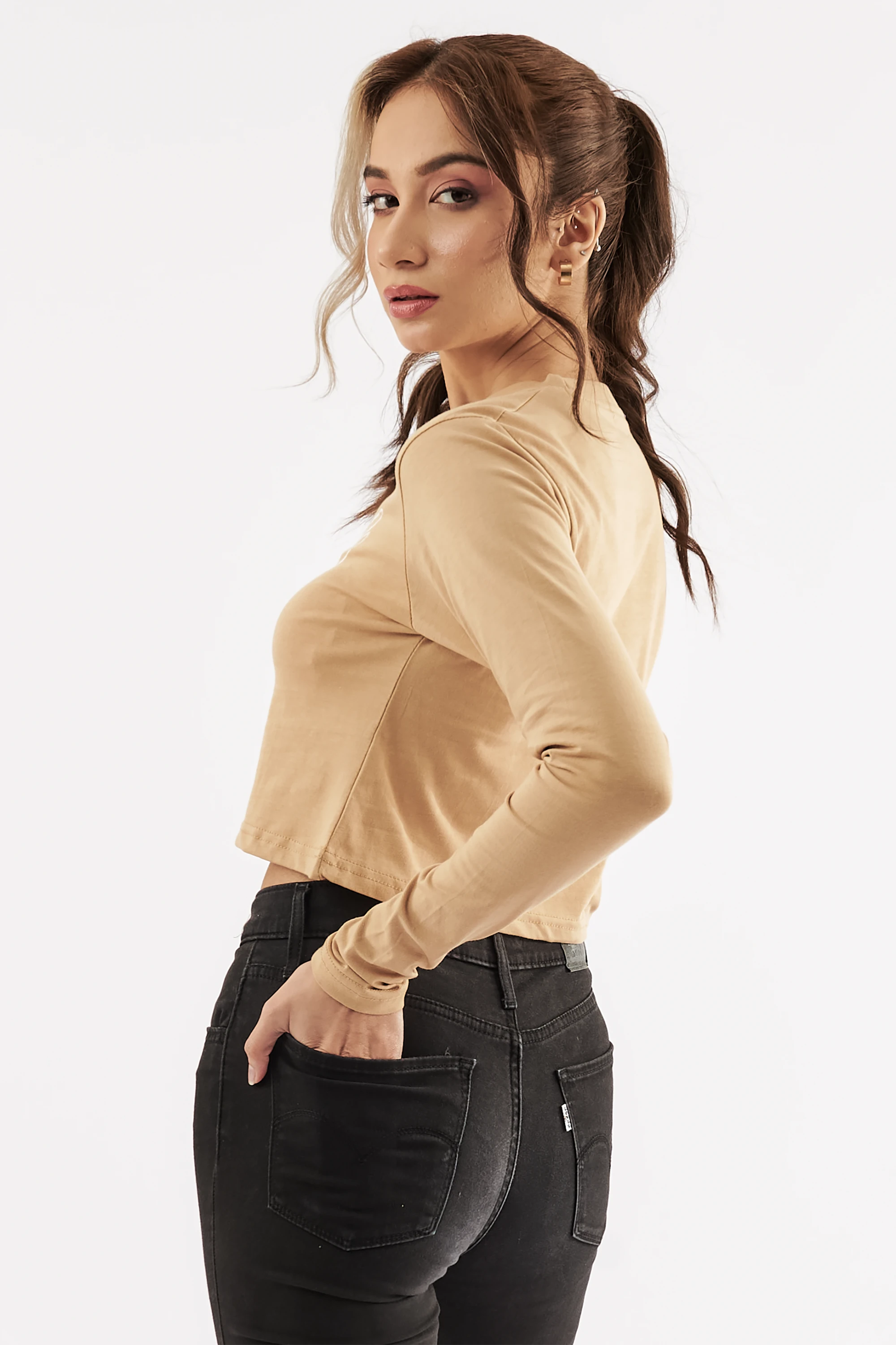 Women's Full Sleeve Crop Tee Sand