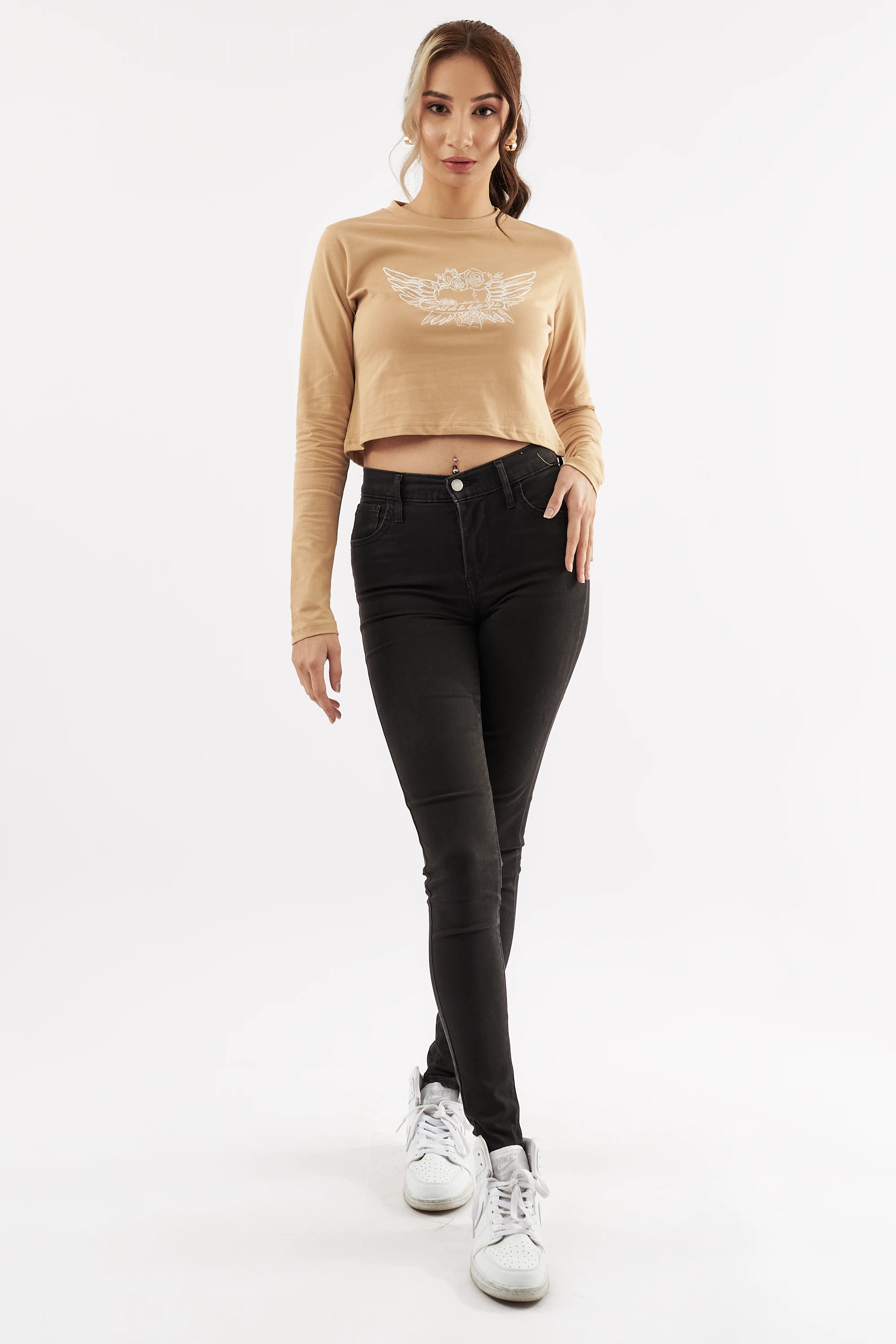 Women's Full Sleeve Crop Tee Sand