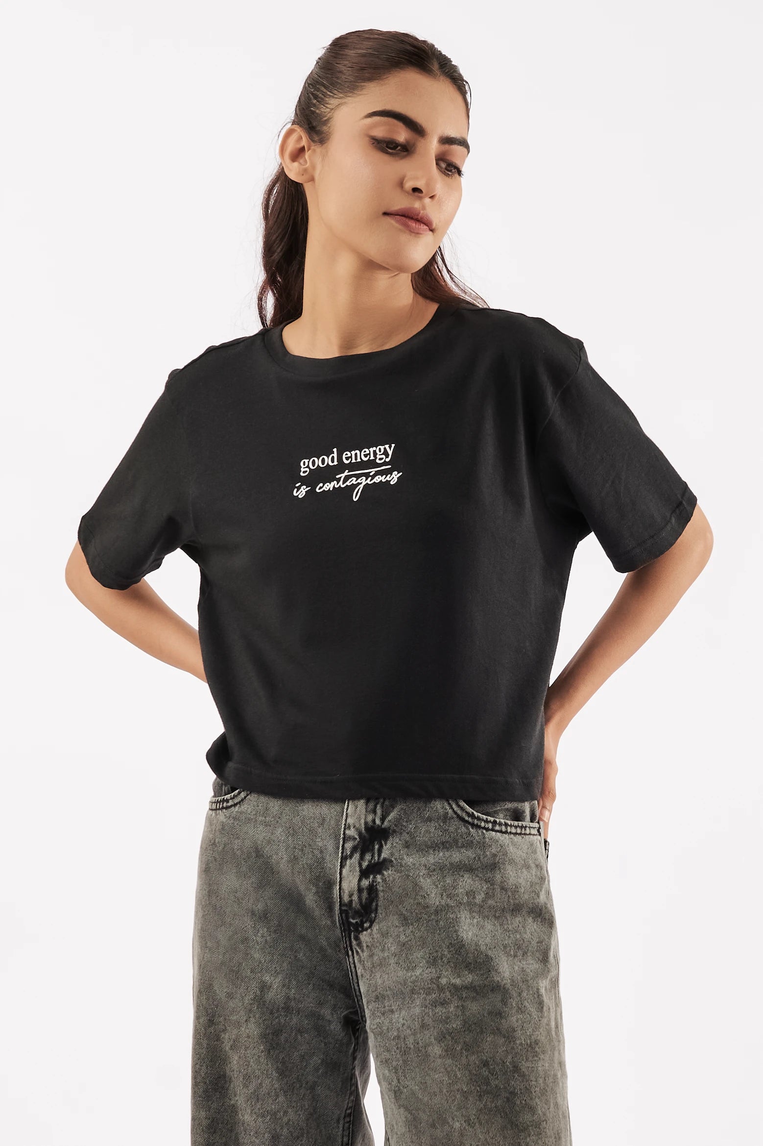 Women's Good Vibes Crop Tee Black