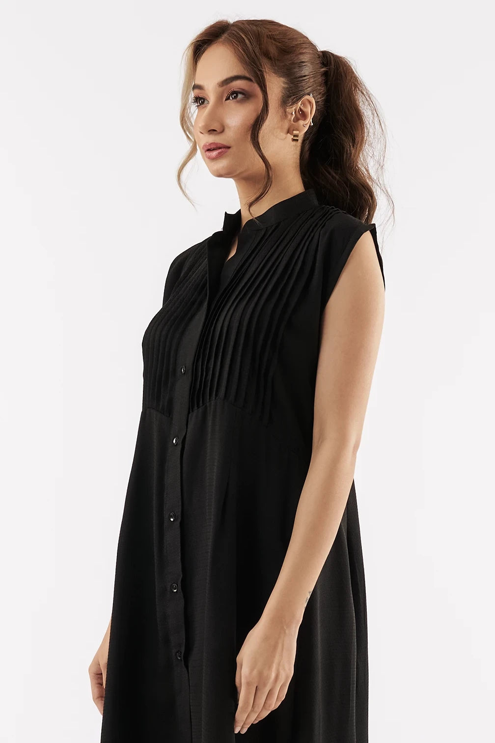 Women's Sleeveless Long Gathered Shirt