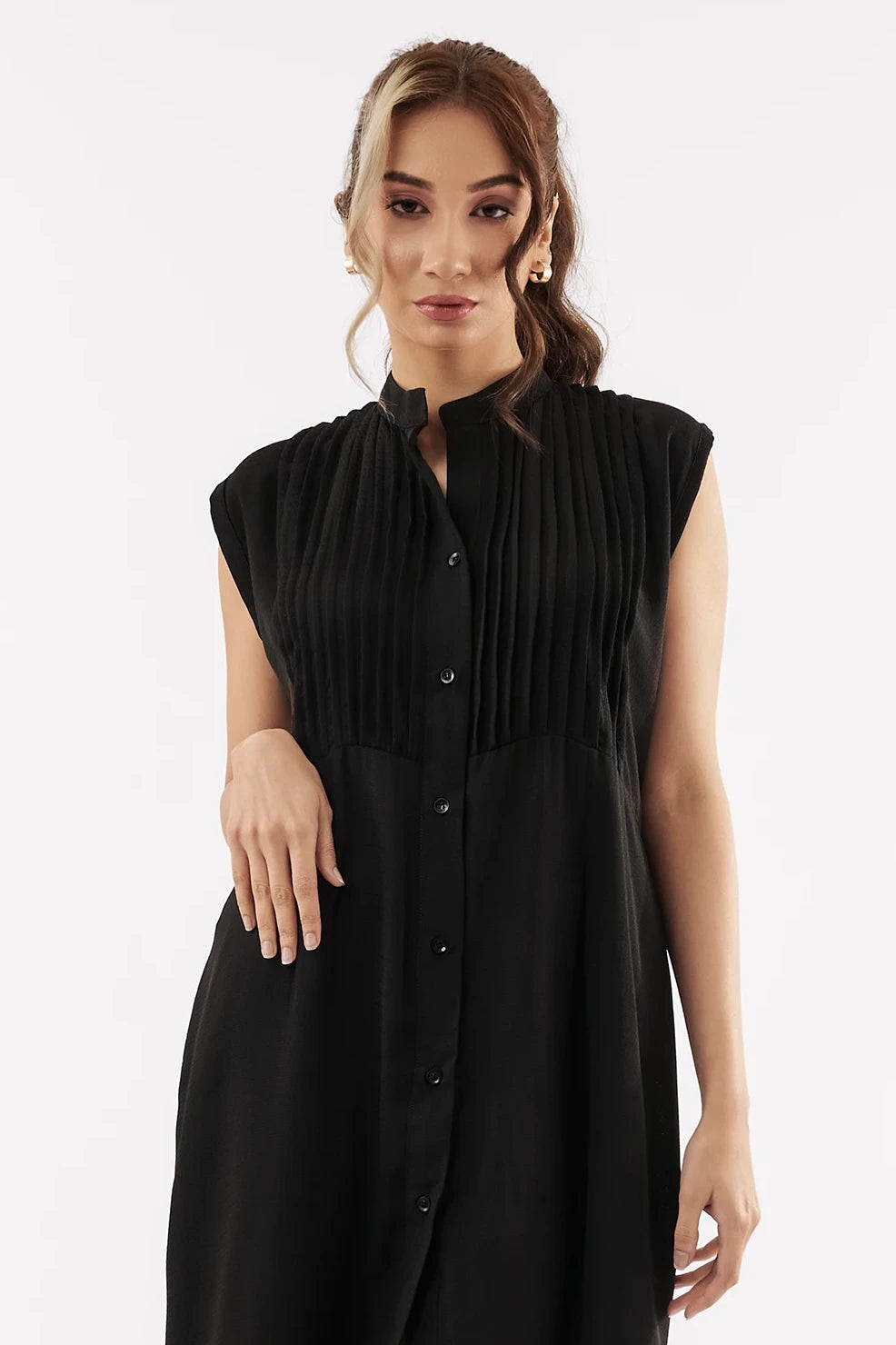 Women's Sleeveless Long Gathered Shirt