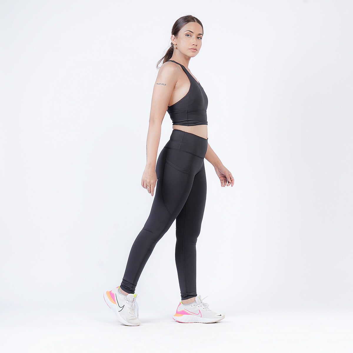 CB-03 Active Wear