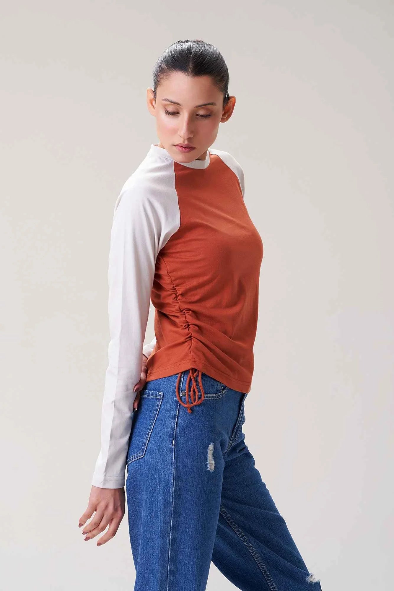 Rust & White Long-Sleeve Raglan Sweatshirt for Women