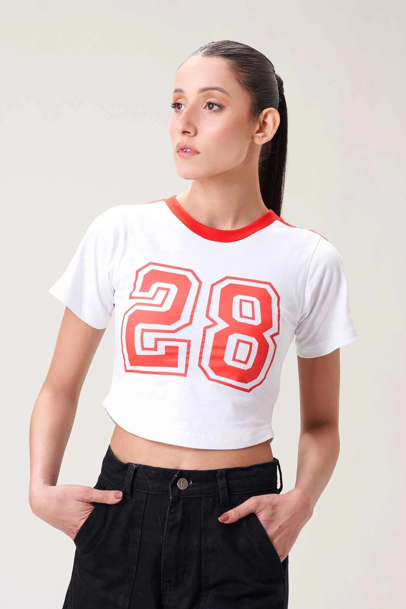 Sporty 28 Cropped T-Shirt for Women