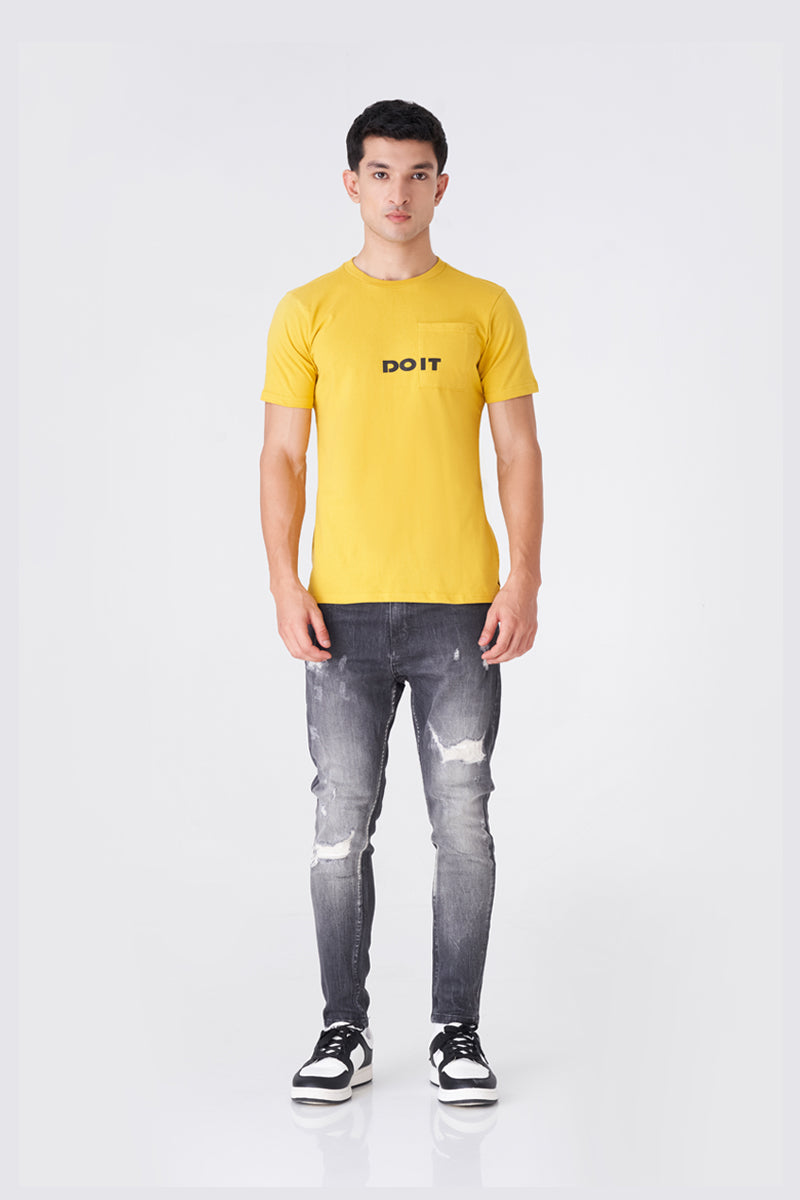 Men's Yellow Gym T-Shirt for Bold Workouts