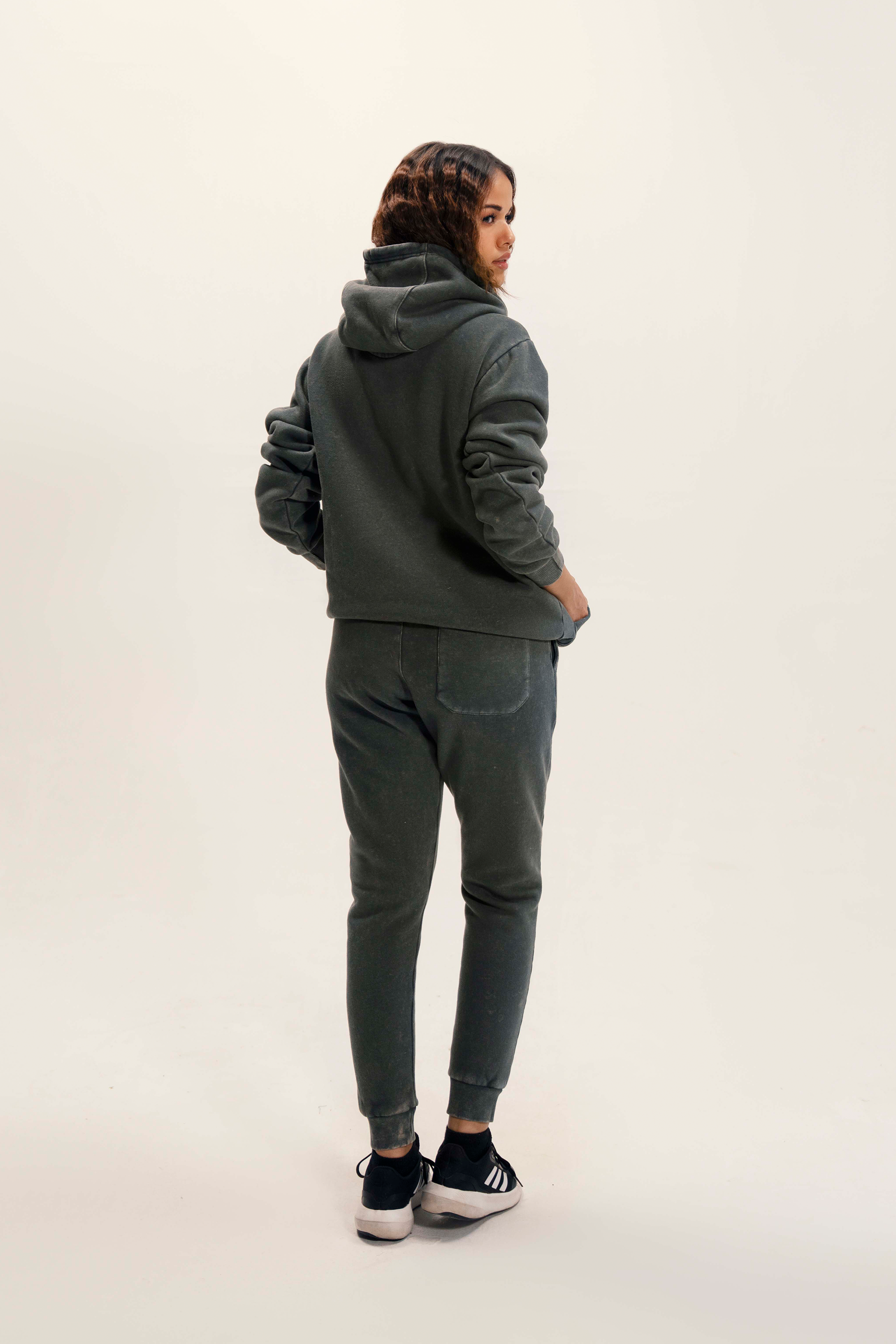 Unisex hoodies & trousers