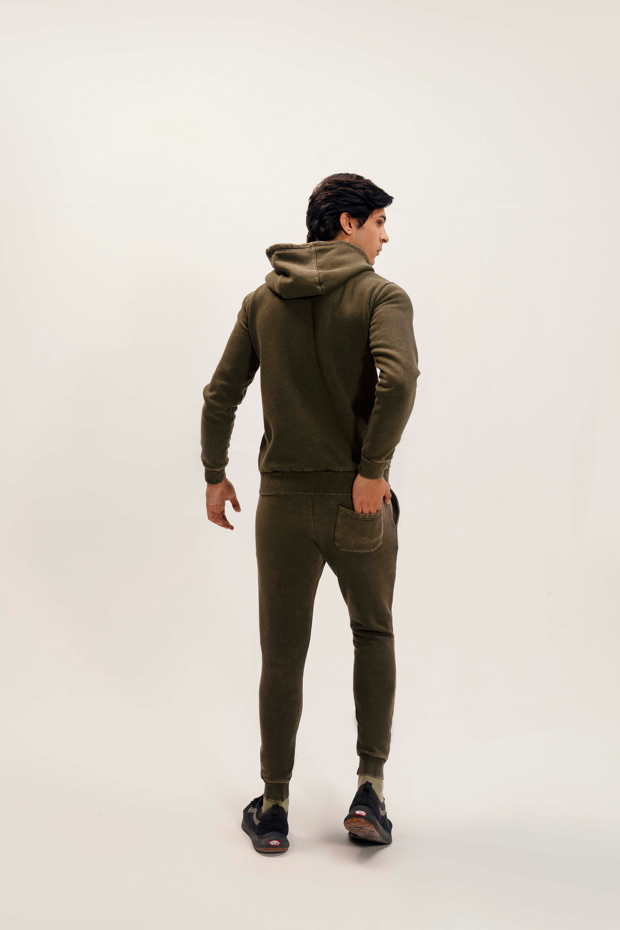 Unisex hoodies & trousers