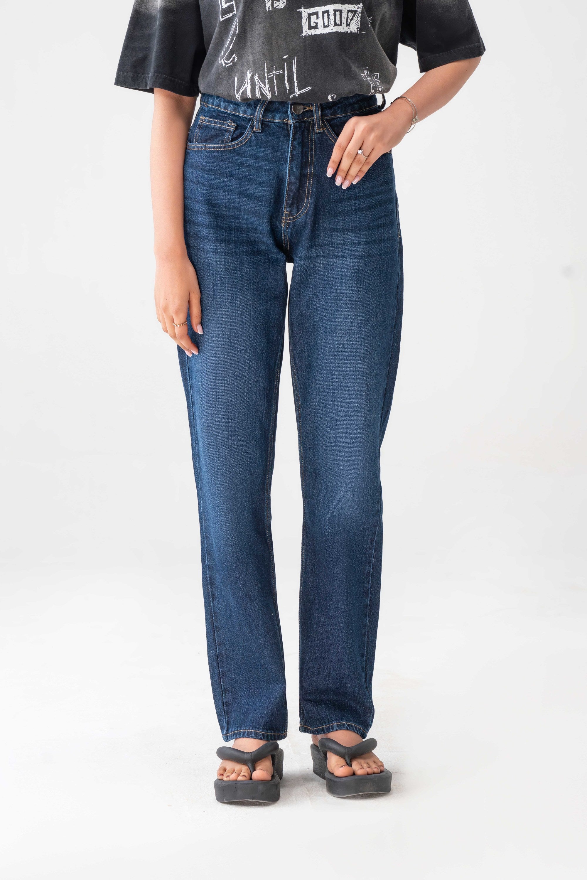 Straight Leg Denim Jeans – Women