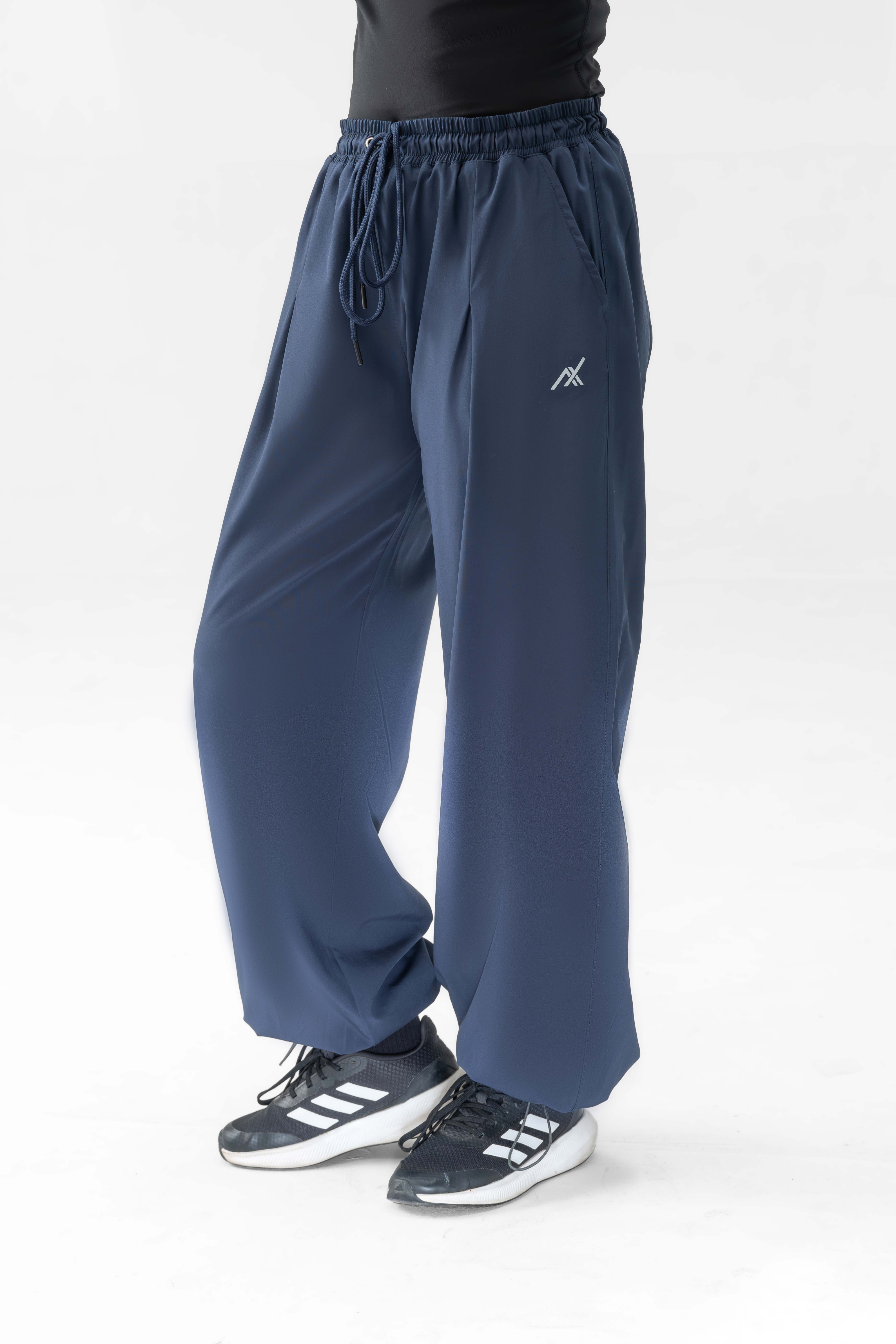 Women's Pleated Sweatpant