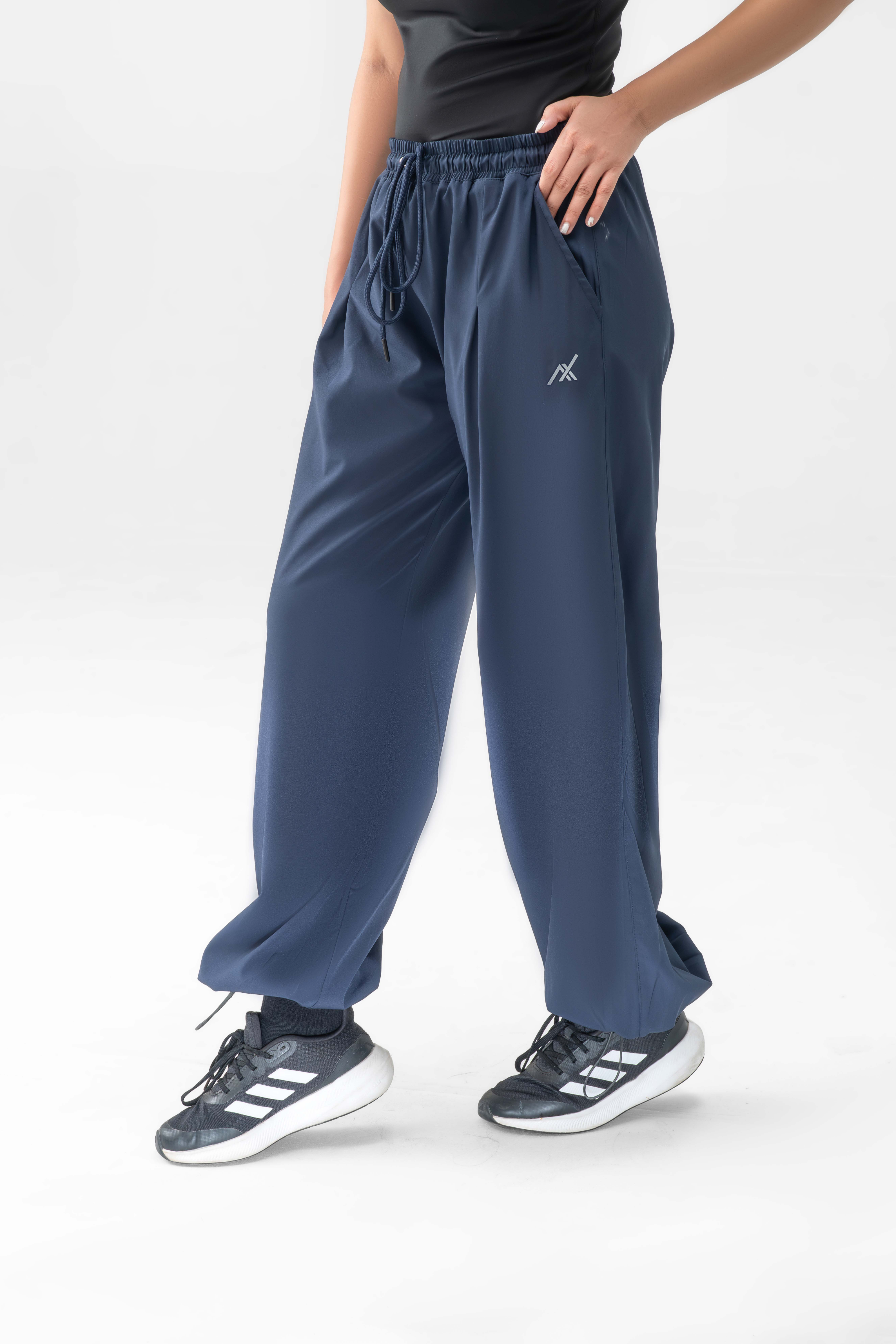 Women's Pleated Sweatpant