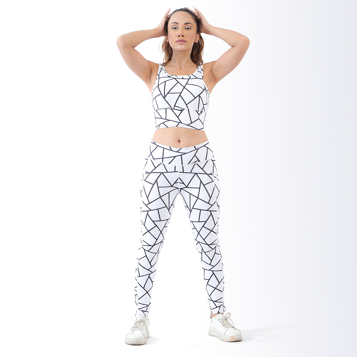 Enhance Linear Sports Bra Leggings