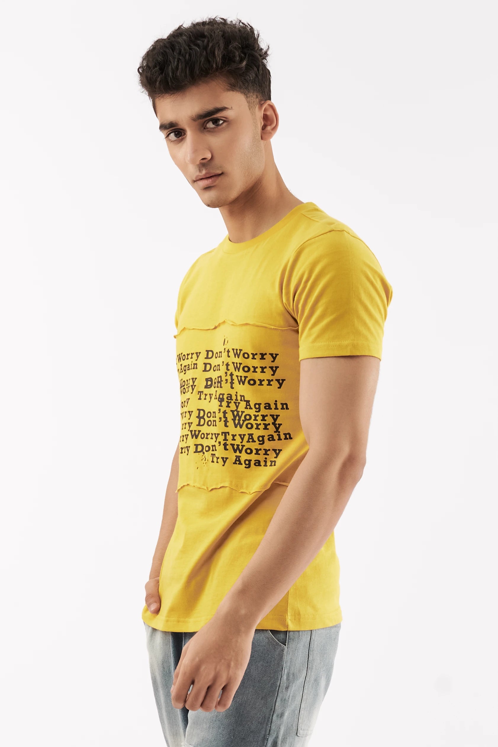 Men's Prompt Graphic T-Shirt Mustard